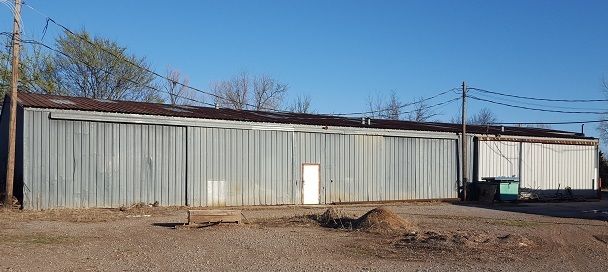 1200 N 16th St, Chickasha, OK 73018